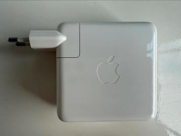 Apple USB‑C-lichtnetadapter van 96 W beschikbaar voor biedingen
