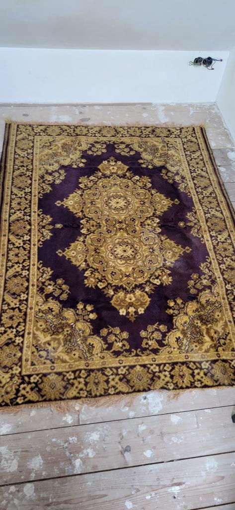 Mooi Oosters Tapijt - Paars & Goud, Huis en Inrichting, Stoffering | Tapijten en Kleden, Gebruikt, 150 tot 200 cm, 150 tot 200 cm