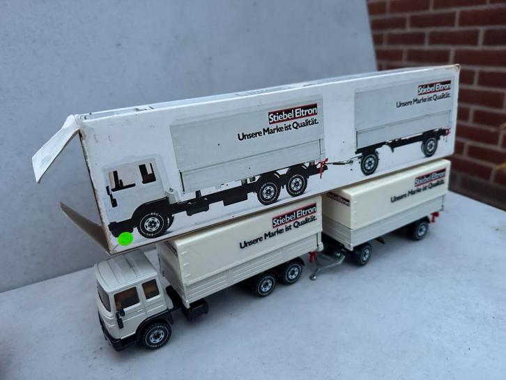 Siku Man Stiebel Eltron Germany orginele doos, Hobby en Vrije tijd, Modelauto's | 1:50, Zo goed als nieuw, Bus of Vrachtwagen