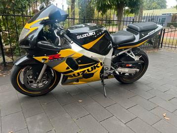 Suzuki GSX-R 600 - Bouwjaar 2002 beschikbaar voor biedingen