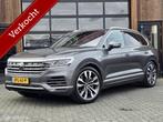 VOLKSWAGEN TOUAREG 3.0 TSI EHYBRID PANO LUCHT 360CAM ACC TRE, Auto's, Volkswagen, Automaat, Gebruikt, 2995 cc, Bedrijf