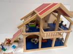 Leuk houten poppenhuis met accessoires, Kinderen en Baby's, Speelgoed | Poppenhuizen, Ophalen of Verzenden, Zo goed als nieuw