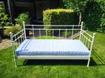 Bed met spijlen, Ophalen, 85 tot 100 cm, Gebruikt, Matras
