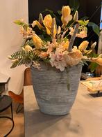 Decoratieve bloempot met kunstbloemen van Intratuin, Ophalen, Minder dan 60 cm, Zo goed als nieuw, Binnen