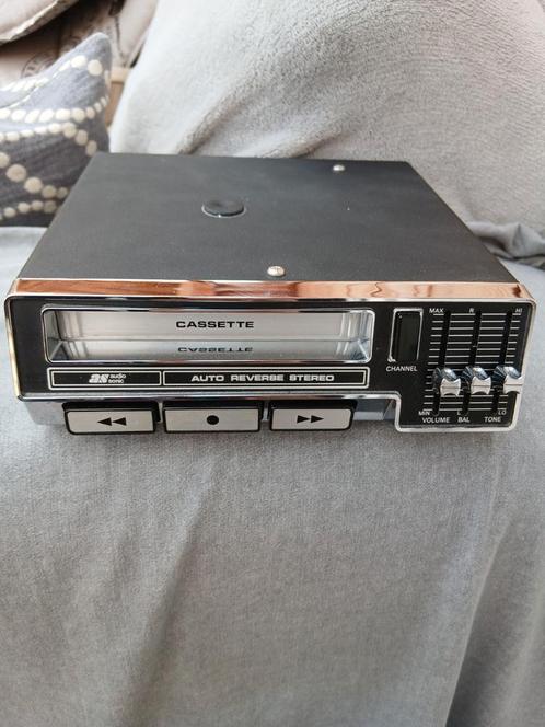 Zeer nette vintage Audio Sonic autoradio kc-1100, Auto diversen, Autoradio's, Zo goed als nieuw, Ophalen of Verzenden