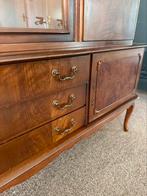 Antieke buffet/vitrinekast, Ophalen, Zo goed als nieuw, 25 tot 50 cm