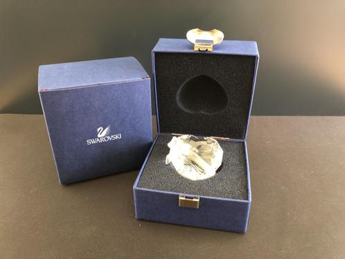 Swarovski Kristal: Hart met strik Sweetheart (Reyshof), Verzamelen, Swarovski, Zo goed als nieuw, Overige typen, Ophalen of Verzenden