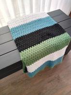 Plaid gehaakt, Huis en Inrichting, Woonaccessoires | Plaids en Woondekens, Ophalen of Verzenden, Zo goed als nieuw