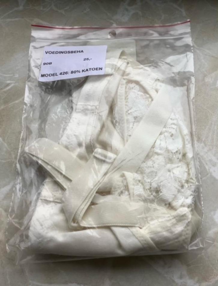 Nieuwe voedingsbeha maat 90B, prijs €5,-, Kleding | Dames, Positiekleding, Nieuw, Lingerie of Zwemkleding, Overige kleuren, Ophalen
