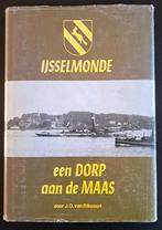 IJSSELMONDE een dorp aan de Maas - JD van Rikxoort -1979, Ophalen of Verzenden, Gelezen, JD van Rikxoort