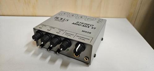 Rolls MX28 stereo mini mix VI line mixer, Muziek en Instrumenten, Mengpanelen, Zo goed als nieuw, Minder dan 5 kanalen, Ophalen of Verzenden