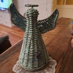 Riviera Maison Engel van Rattan lichtgroen 20x15  cm, Huis en Inrichting, Ophalen of Verzenden, Zo goed als nieuw
