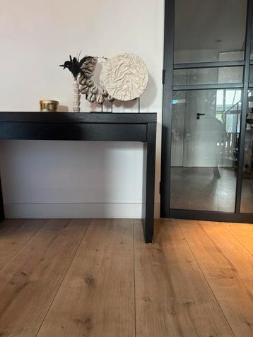 Sidetable make up tafel