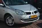Renault Grand Scénic 2.0-16V Tech Line | Navigatie | Cruise, 1998 cc, 135 pk, 4 cilinders, Leder en Stof