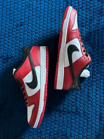 Nike Dunk Low Chicago Split - Maat 45 EU - Deadstock beschikbaar voor biedingen