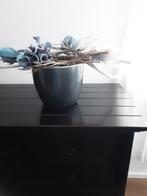 2 bloempotten grijs met kunstbloemen, Tuin en Terras, Ophalen of Verzenden, Rond, Aardewerk, Minder dan 25 cm