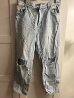 Mom Jeans met Scheuren - Bershka, Ophalen of Verzenden, Gedragen, Blauw, W33 - W36 (confectie 42/44)