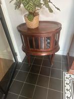 Thee kastje met los dienblad, Ophalen, Gebruikt, 50 tot 100 cm, 25 tot 50 cm