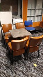 Nette Horeca / Restaurant stoelen Satelliet, Kunststof, Zo goed als nieuw, Info@mhavik.nl, Rood