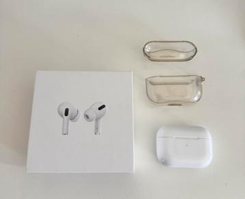 Originele Apple AirPods Pro in goede staat! beschikbaar voor biedingen