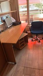 Bureau, bureaustoel, plank, 2 bijpassende bureaukastjes, Huis en Inrichting, Bureaus, Ophalen of Verzenden, Zo goed als nieuw