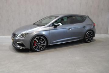 Seat LEON 2.0 TSI CUPRA 300 Performance Pack/Camera/Key les/ beschikbaar voor biedingen