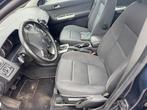 Volvo V50 2.0D Momentum, '05 nette staat inruilkoopje !, Gebruikt, 4 cilinders, 700 kg, Blauw