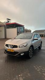 Nissan Qashqai 1.6 Connect Edition|Pano Camera Xenon Cruise, Auto's, Voorwielaandrijving, 662 kg, 1225 kg, 4 cilinders