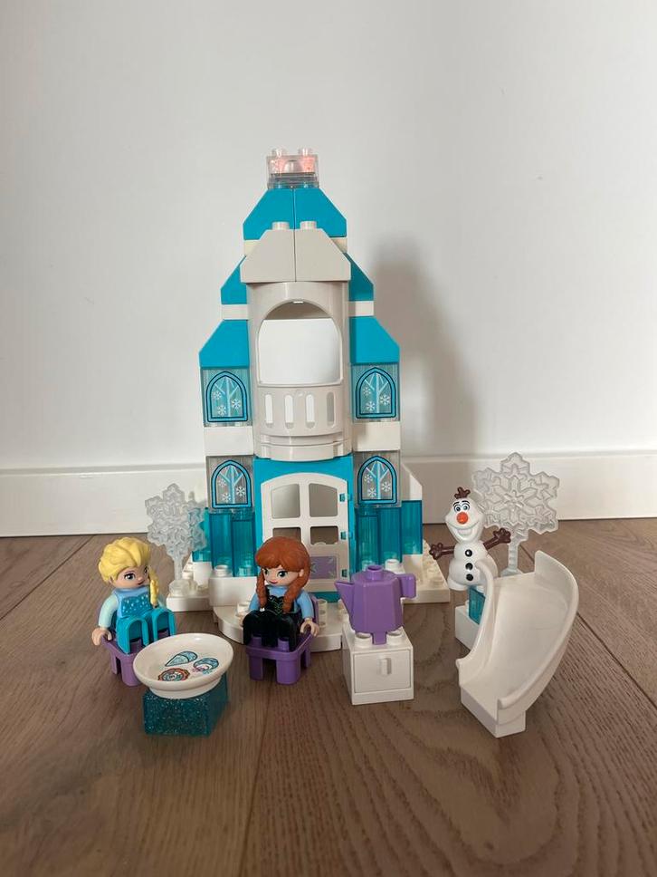 Duplo Frozen Kasteel 10899, Kinderen en Baby's, Speelgoed | Duplo en Lego, Gebruikt, Duplo, Complete set, Ophalen of Verzenden
