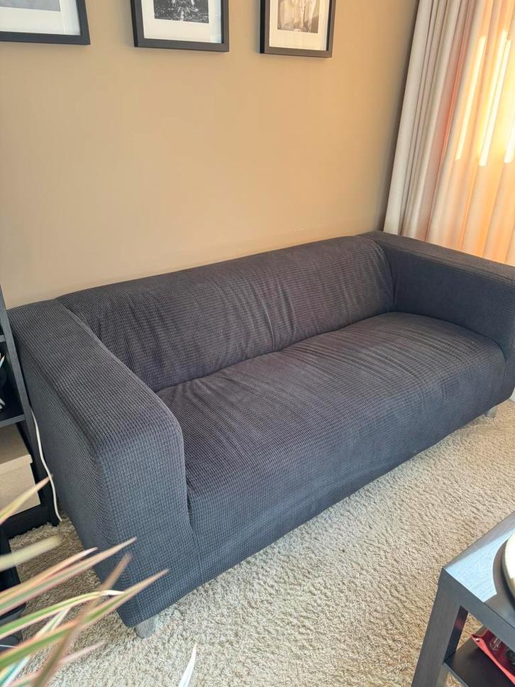 Ikea klippan bank donkergrijs/zwart structuur stof izgs, Huis en Inrichting, Banken | Sofa's en Chaises Longues, Zo goed als nieuw