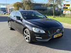 Volvo V60 1.6 T3 Momentum Aut, Trekhaak, Navi, Pdc, Lmv, Cru, Auto's, Stof, Gebruikt, Zwart, 4 cilinders