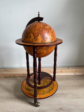 Retro drankglobe wereldbol vintage 90cm hoog beschikbaar voor biedingen