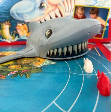 Bordspel Haai Baai! Van MB Spellen uit 1988 beschikbaar voor biedingen