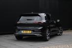 Volkswagen Golf 1.5 TSI Style | MEMORY | PANODAK | HEAD-UP |, Voorwielaandrijving, Euro 6, 4 cilinders, Zwart
