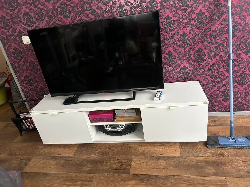 Tv meubel wit, Gebruikt, 150 tot 200 cm, Ophalen of Verzenden, Minder dan 100 cm