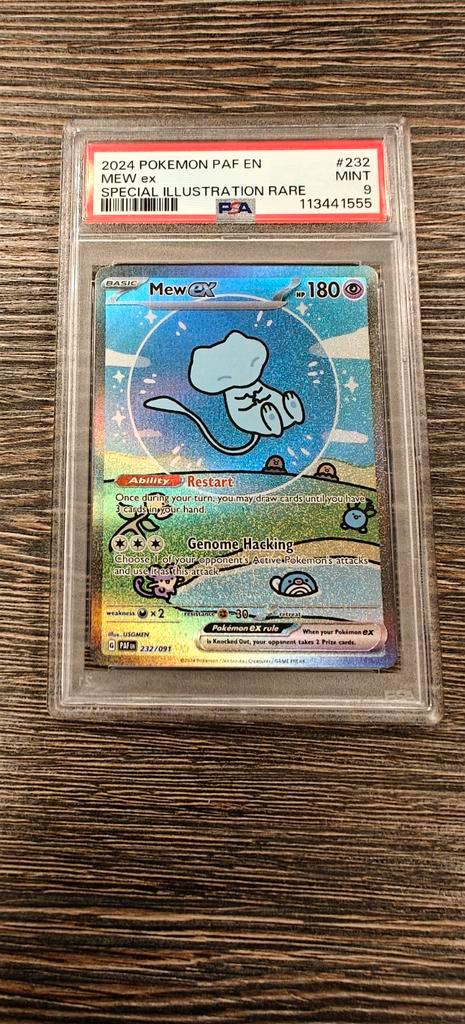 Shiny Mew Alt Art PSA 9 - Paldean Fates, Hobby en Vrije tijd, Verzamelkaartspellen | Pokémon, Nieuw, Losse kaart, Foil, Ophalen of Verzenden