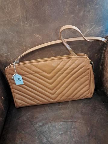 Tweedehands handtassen van topkwaliteit beschikbaar voor biedingen