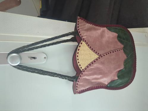 Prachtige leren damestas met rits vorm tulp, Sieraden, Tassen en Uiterlijk, Tassen | Damestassen, Nieuw, Handtas, Bruin, Ophalen of Verzenden