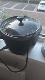 Electric rice cooker, Huis en Inrichting, Keuken | Potten en Pannen, Ophalen of Verzenden, Zo goed als nieuw