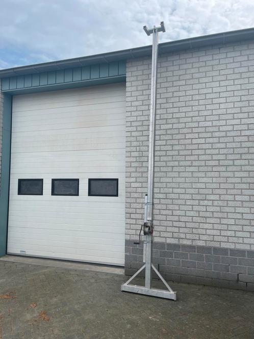 Gevelridder uitgeschoven 9 meter en 4,5 meter., Doe-het-zelf en Verbouw, Steigers, Gebruikt, Rolsteiger of Kamersteiger, 5 meter of hoger