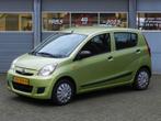 Daihatsu Cuore 1.0 70 PK Comfort 5Deurs (bj 2011), Auto's, Daihatsu, Voorwielaandrijving, Stof, Zwart, 18 €/maand