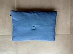 Hay Dot Kussen - Blauw, Huis en Inrichting, Woonaccessoires | Kussens, Ophalen of Verzenden, Zo goed als nieuw, Blauw, Rechthoekig
