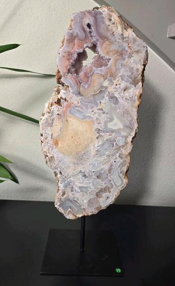Roze amethist nr75 beschikbaar voor biedingen