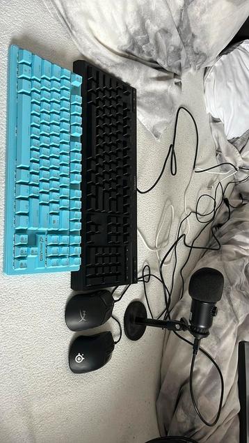 Gaming accesoires. Zie beschrijving voor info! beschikbaar voor biedingen