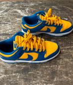 Nike Dunk low UCLA mt 42, Ophalen of Verzenden, Zo goed als nieuw, Blauw
