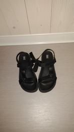 Sandals, Ophalen of Verzenden, Zo goed als nieuw