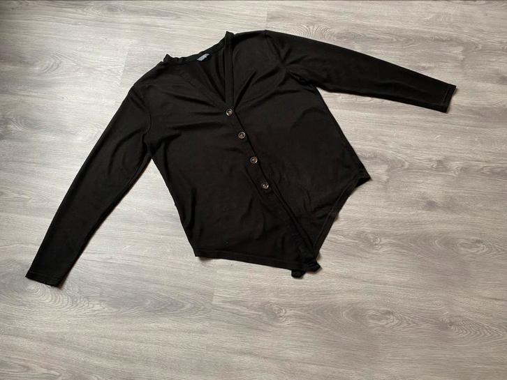 Zwart vestje met knoopjes, Kleding | Dames, Truien en Vesten, Zo goed als nieuw, Maat 38/40 (M), Zwart, Ophalen of Verzenden