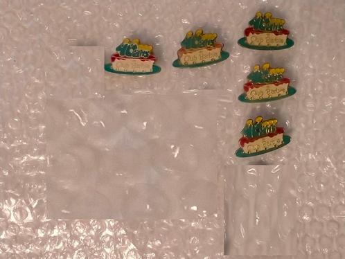 Barbie club Barbie pop figuren pins vintage speelgoed, Verzamelen, Speldjes, Pins en Buttons, Zo goed als nieuw, Verzenden