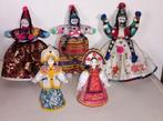 5 handgemaakte poppen uit de USSR verschillende klederdracht, Ophalen of Verzenden, Gebruikt, Pop