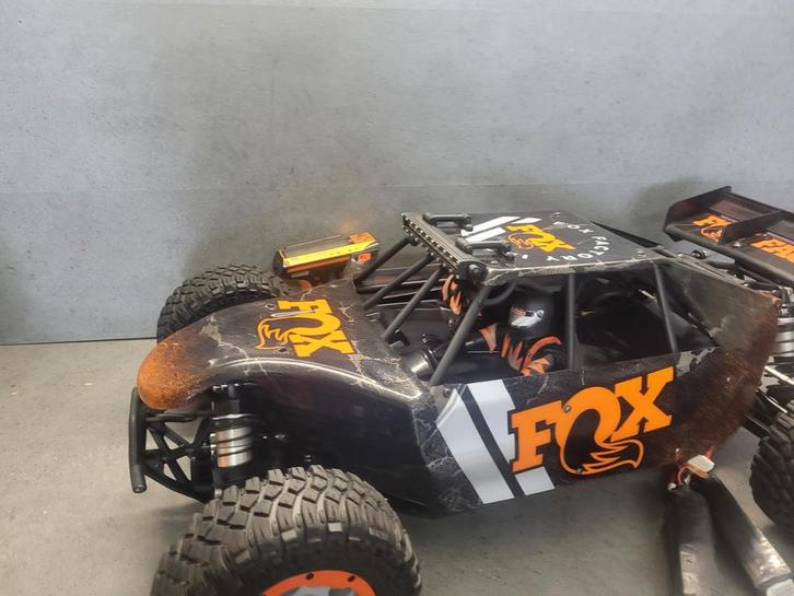 Losi dbxl 8s, Hobby en Vrije tijd, Modelbouw | Radiografisch | Auto's, Zo goed als nieuw, Auto offroad, Benzine, Overige schalen